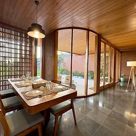 New! Gorgeous 3Bd Villa Close To Canggu