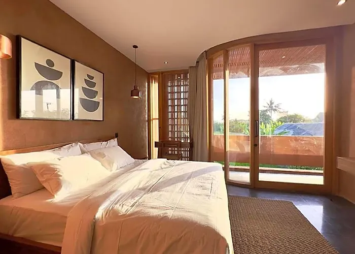 New! Gorgeous 3bd Close To Canggu