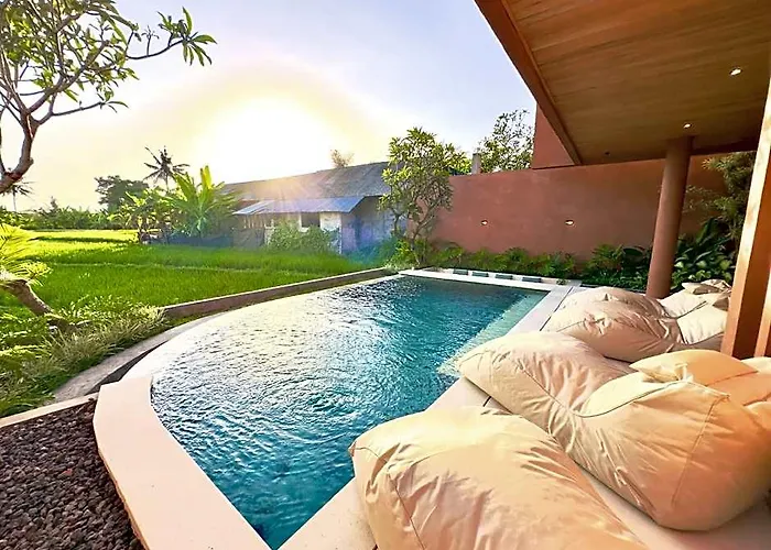 Hotel New! Gorgeous 3bd Close To Canggu