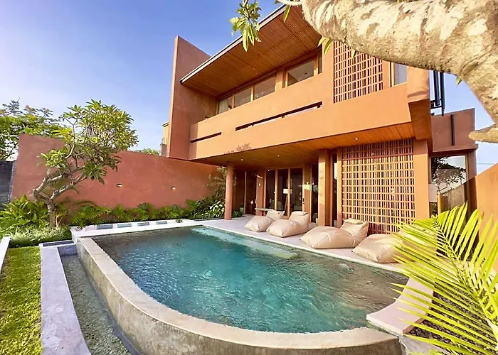 New! Gorgeous 3bd Close To Canggu Hotel 3*