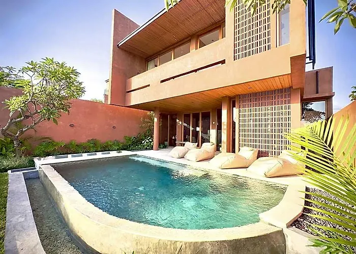 New! Gorgeous 3bd Close To Canggu 3* Tanjungan