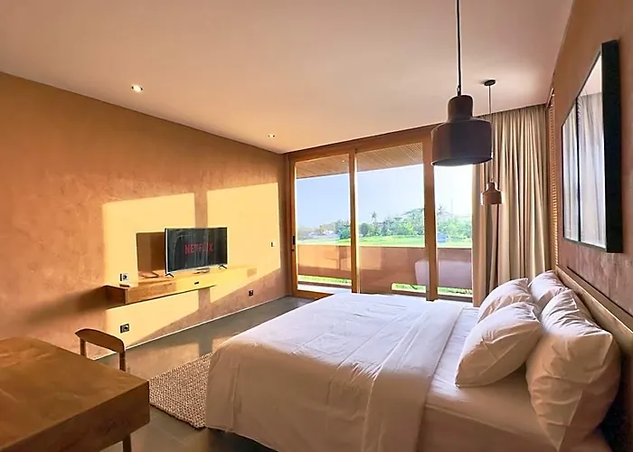 New! Gorgeous 3bd Close To Canggu